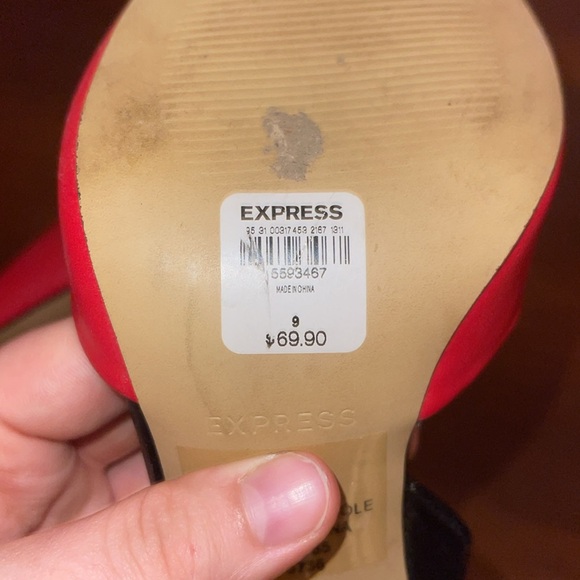 Express two tone heels - Picture 6 of 9